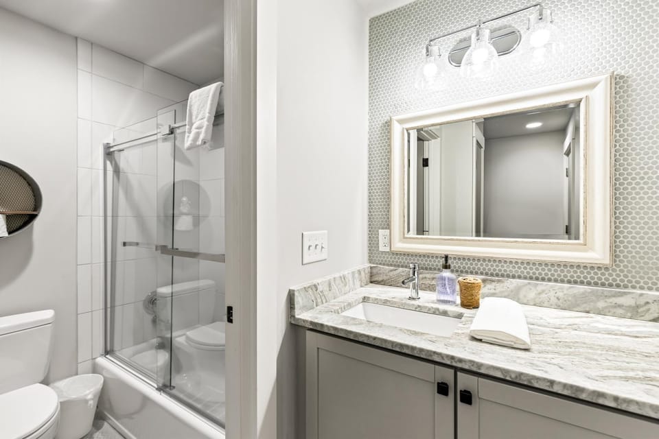 Bathroom, Bath