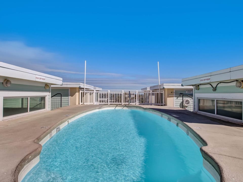 Bare Feet Retreat House in Tybee Island
