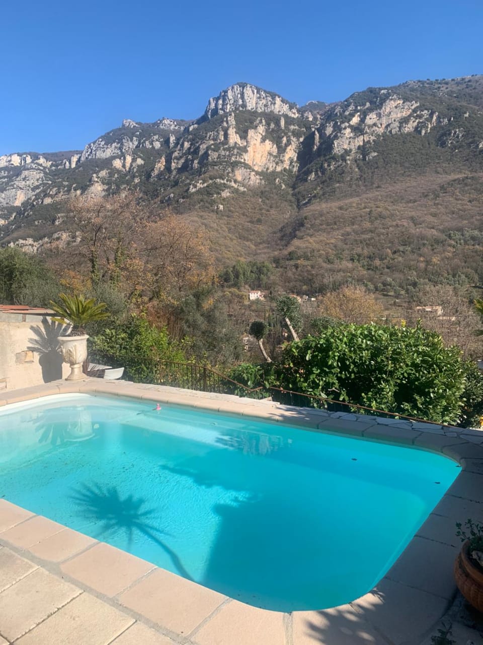 Charmante maison avec piscine Apartment in French Riviera