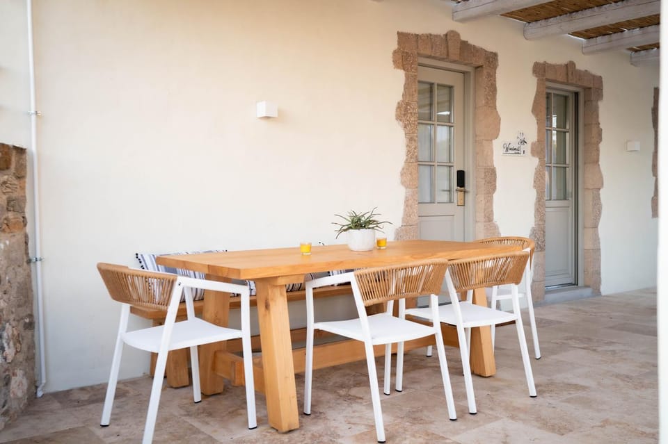 Balcony/Terrace, Dining area