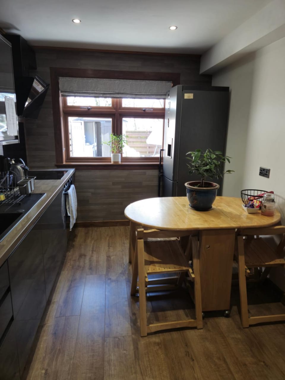 Self-catering extended family home Apartment in Edinburgh