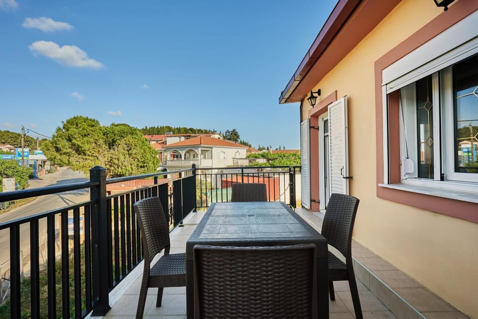 Natural landscape, View (from property/room), Balcony/Terrace