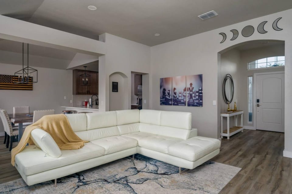 Palagi Place House in Austin
