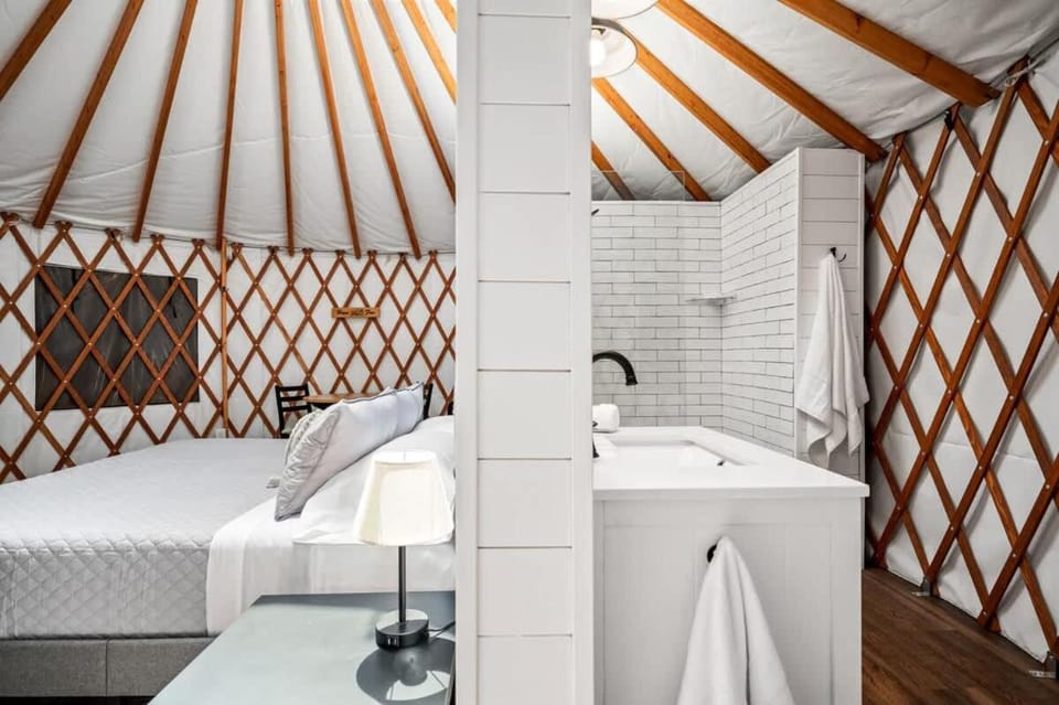 OT 3515L Texas Yurt Haus Longhorn House in New Braunfels