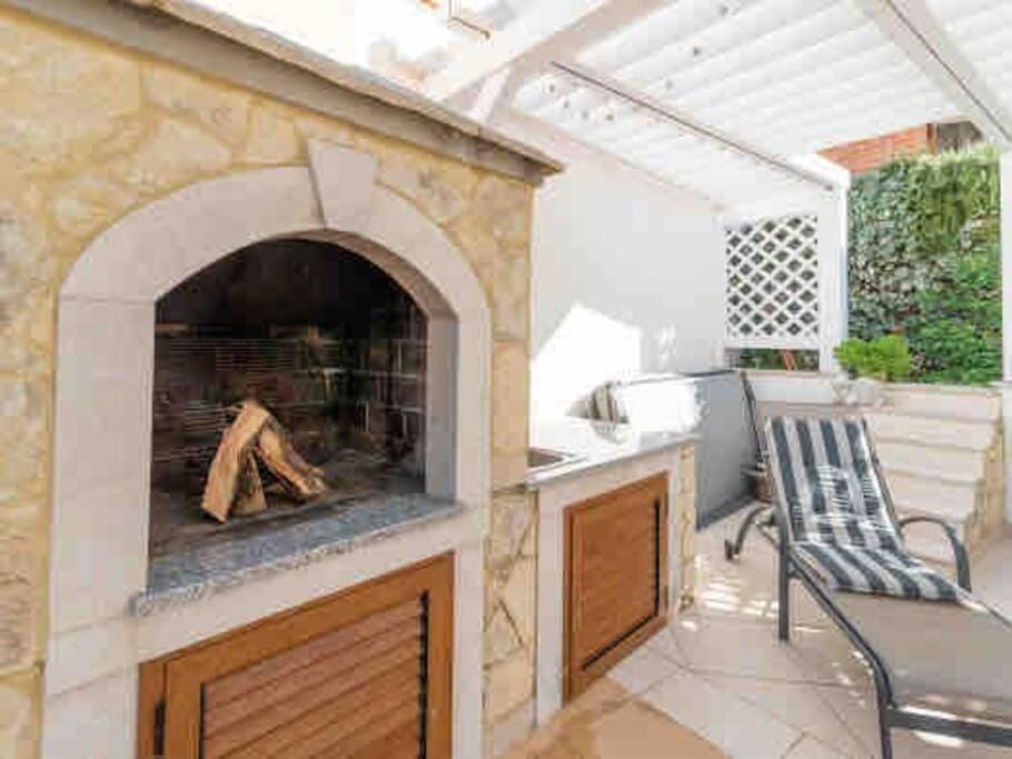 Cozy House Apartment in Šibenik-Knin County, Croatia