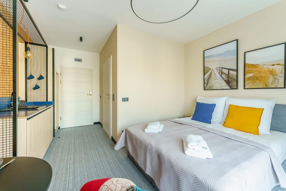 Bed, Kitchen or kitchenette, Other