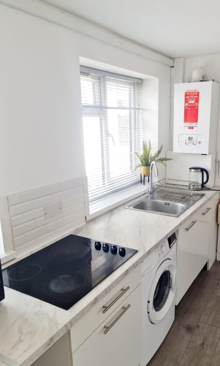 Modern 2 Bedroom Flat With Garden Harrow - London Apartment in Harrow