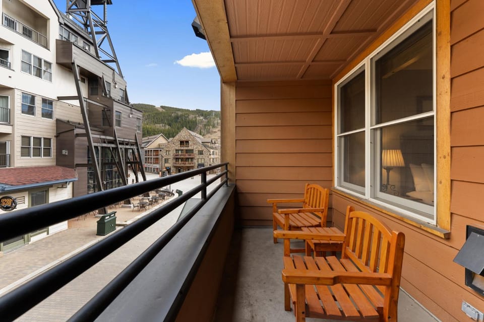 Buffalo Lodge #8329 Apartment in Keystone