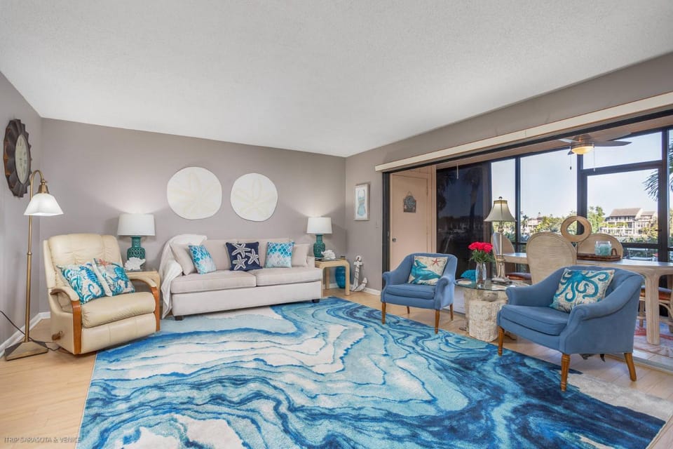 Midnight Cove II Bldg 1, 1st Fl on the Bay House in Siesta Key