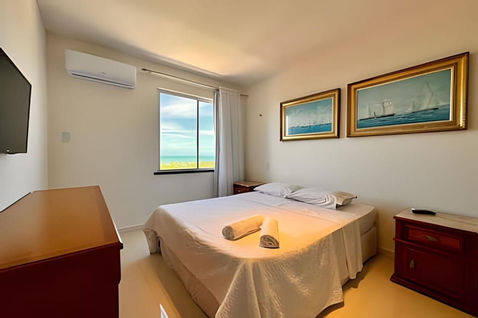 Bed, View (from property/room), Photo of the whole room, Bedroom