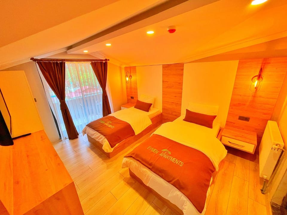 TV and multimedia, Photo of the whole room, Bedroom