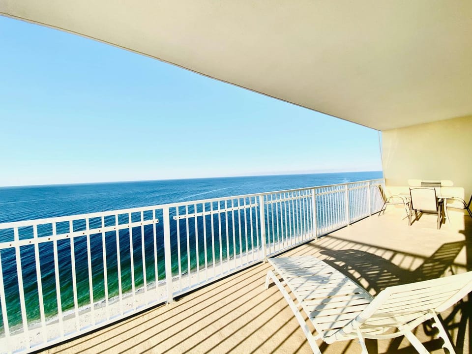 Crystal Shores 1301 by ALBVR - Beautiful Beachfront Corner Condo with Gorgeous Views! House in West Beach