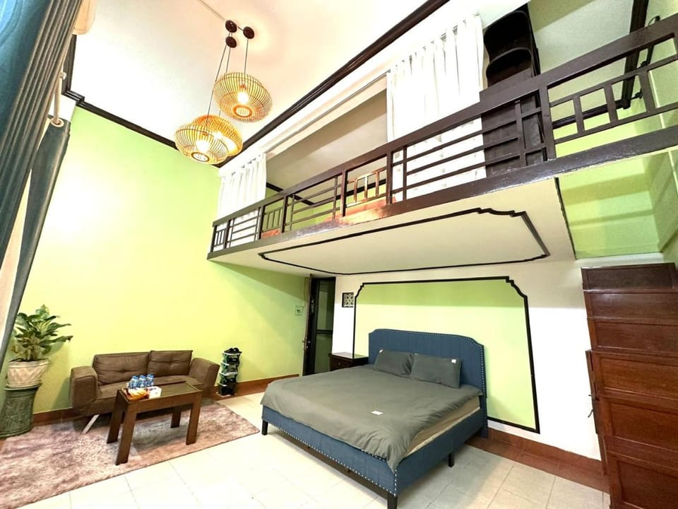 Warm Hanoi, near Hoankiem Lake, 2Brs, Old Quarter Apartment in Hanoi