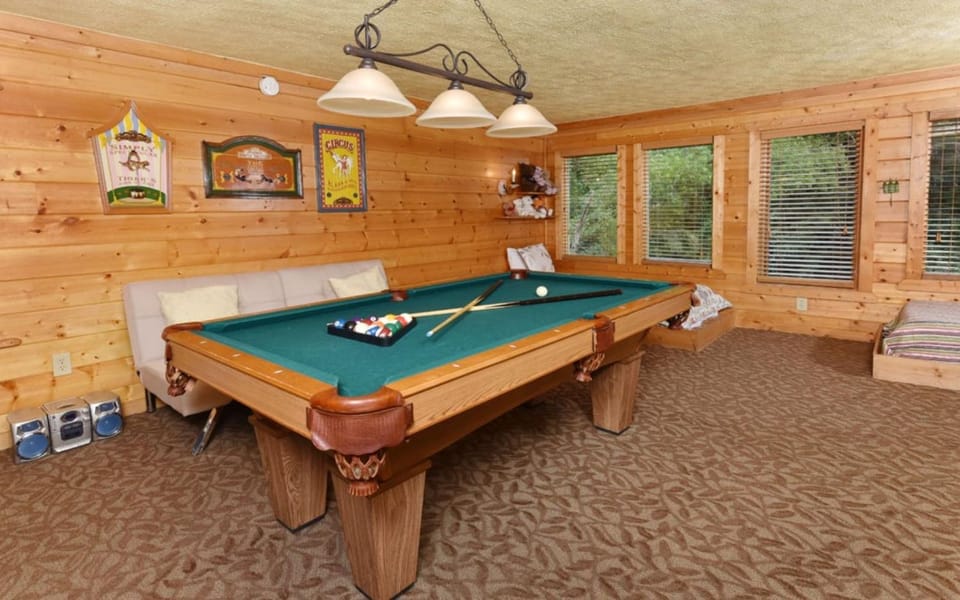 Simones Cottage Villa in Gatlinburg