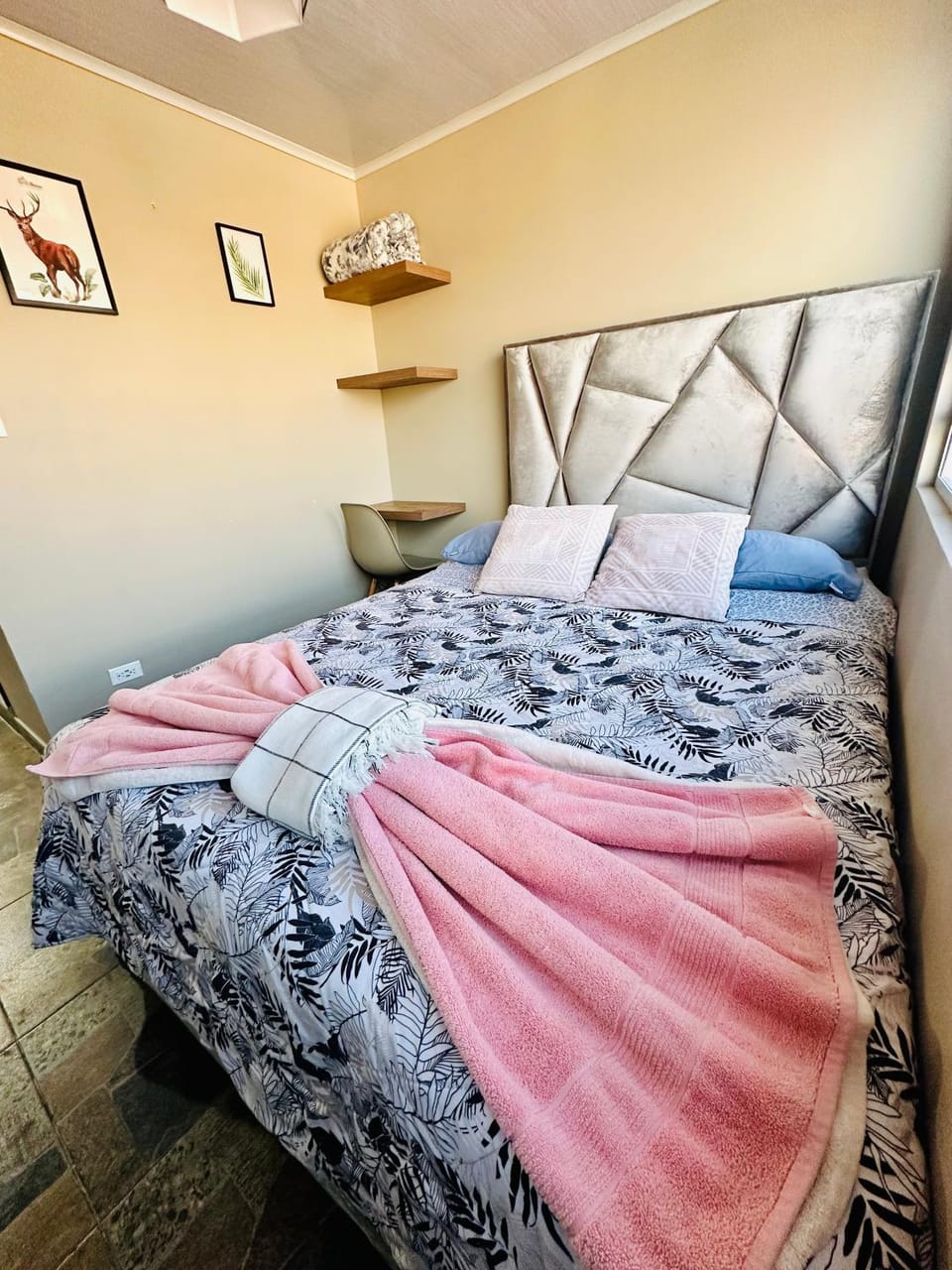 Prívate room close to the Dorado AirPort Bogota Bed and Breakfast in Bogota