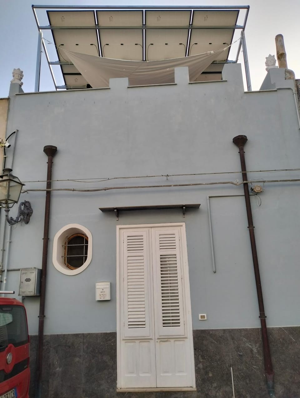 Property building, Balcony/Terrace