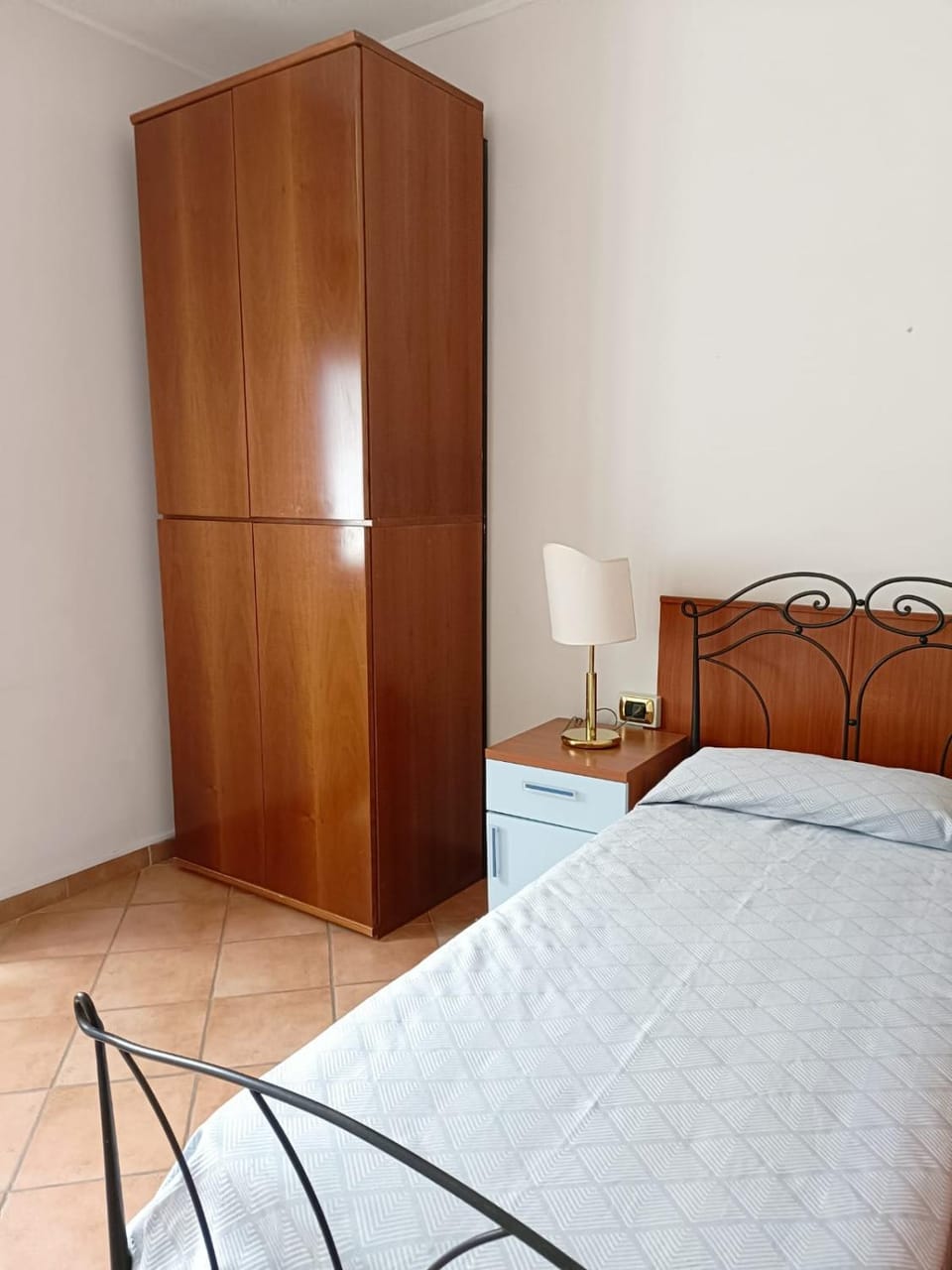 Bedroom, wardrobe