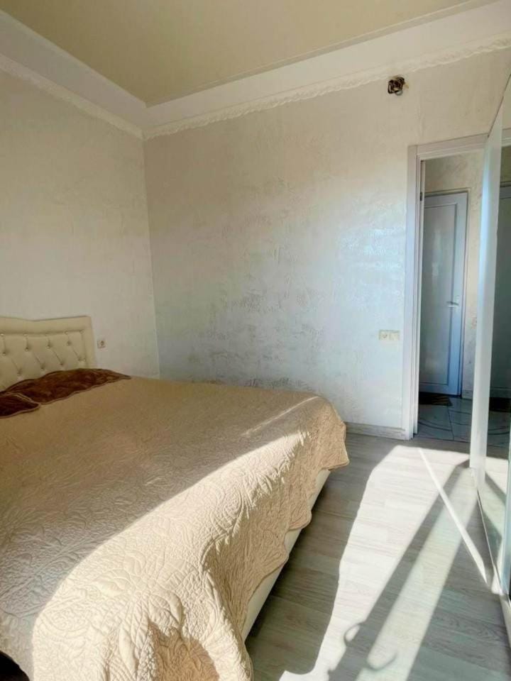 Апартамент с видом на горы Apartment in Batumi