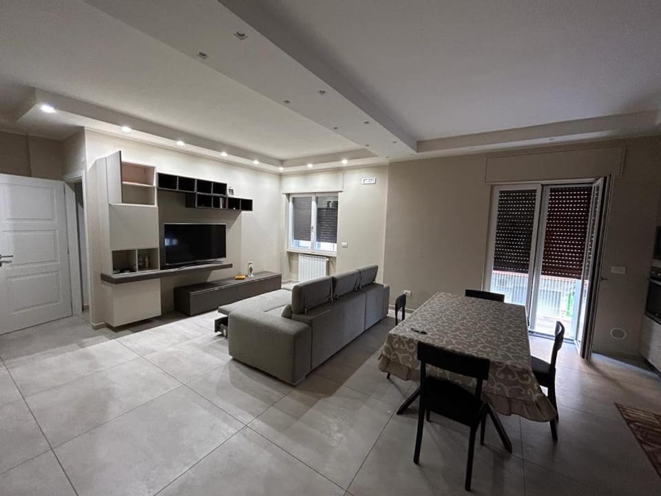 Kitchen or kitchenette, Living room, Seating area, Dining area, dishwasher, minibar, oven, pet friendly, stove