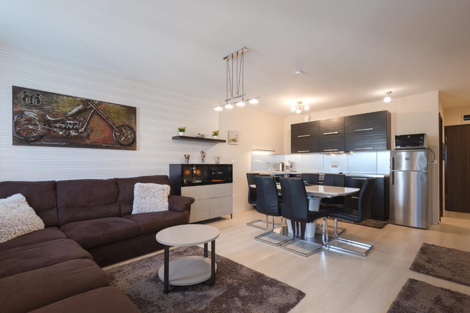 Solar Villa Apartmanok By BLTN Apartment in Siófok
