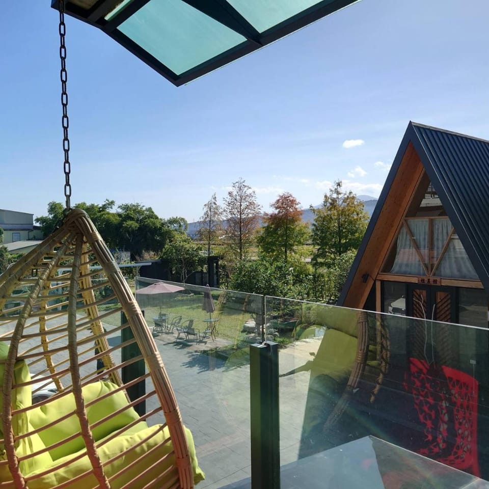 Garden view, Garden view