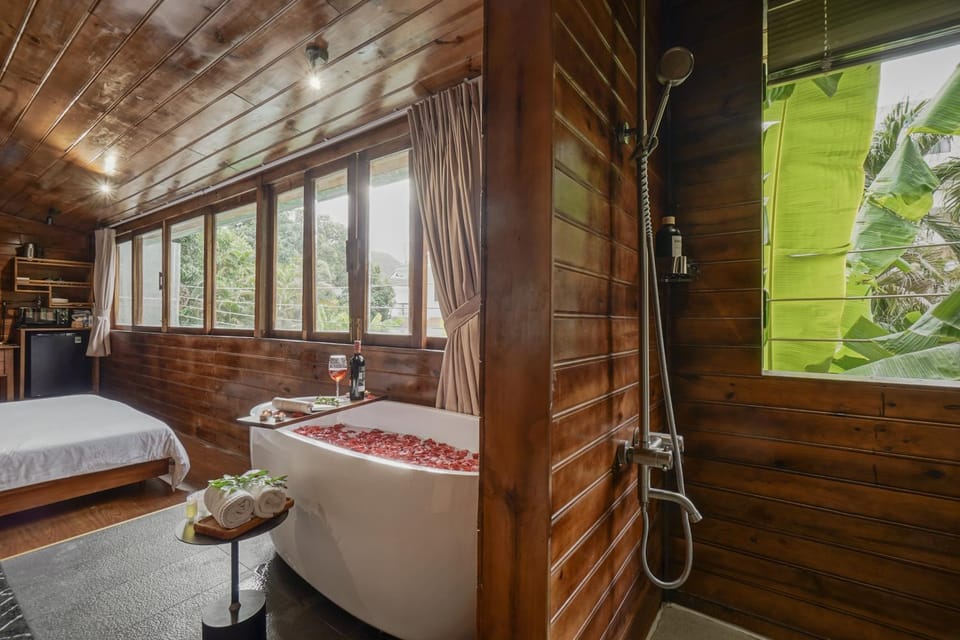 Bathroom, Bath