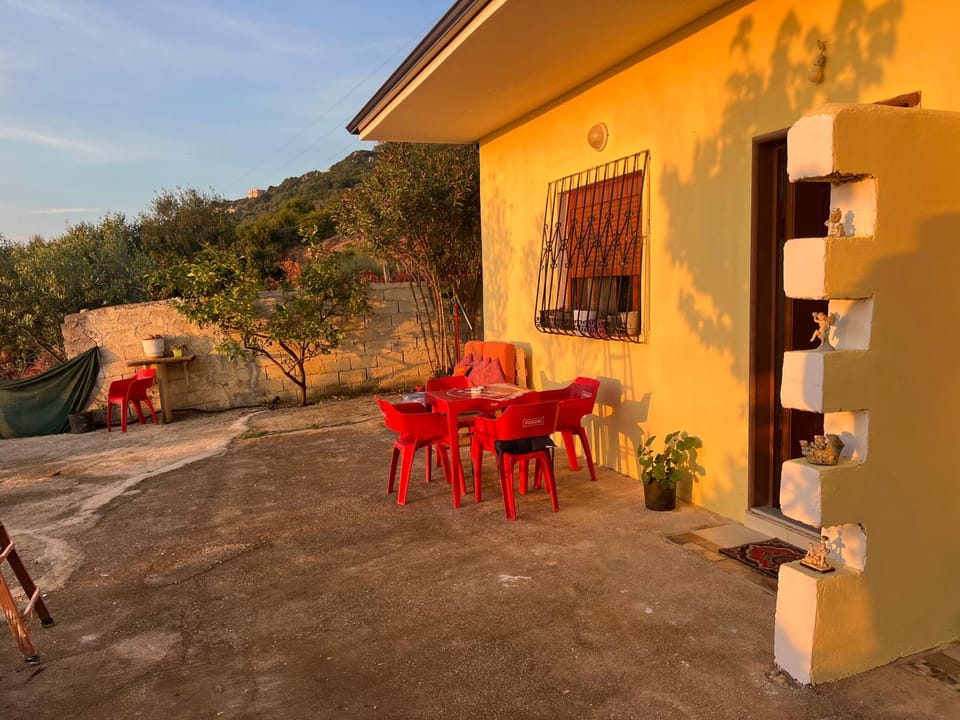 Property building, Patio, Day, View (from property/room), Balcony/Terrace, Seating area, Dining area