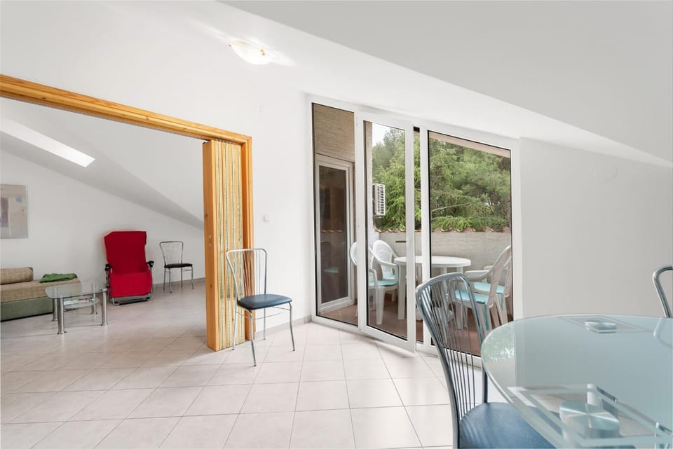 Balcony/Terrace, Dining area