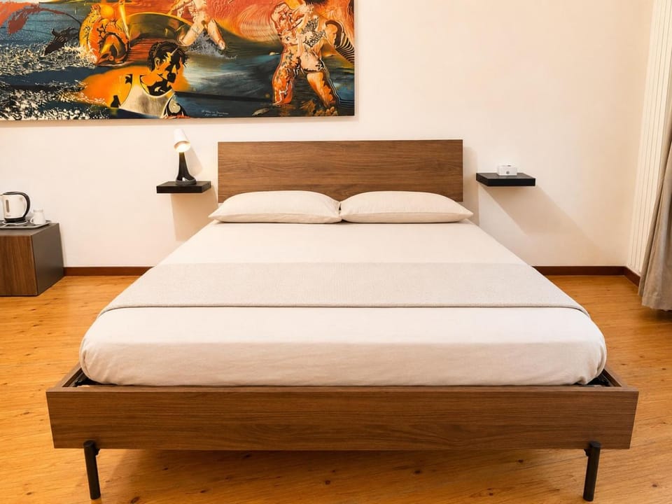 Milano Brenta Suites Room for 4 Bed and Breakfast in Milan