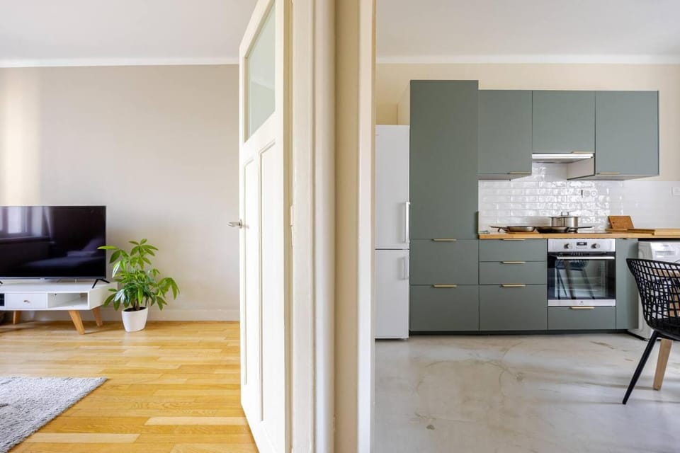 Living room, kitchen