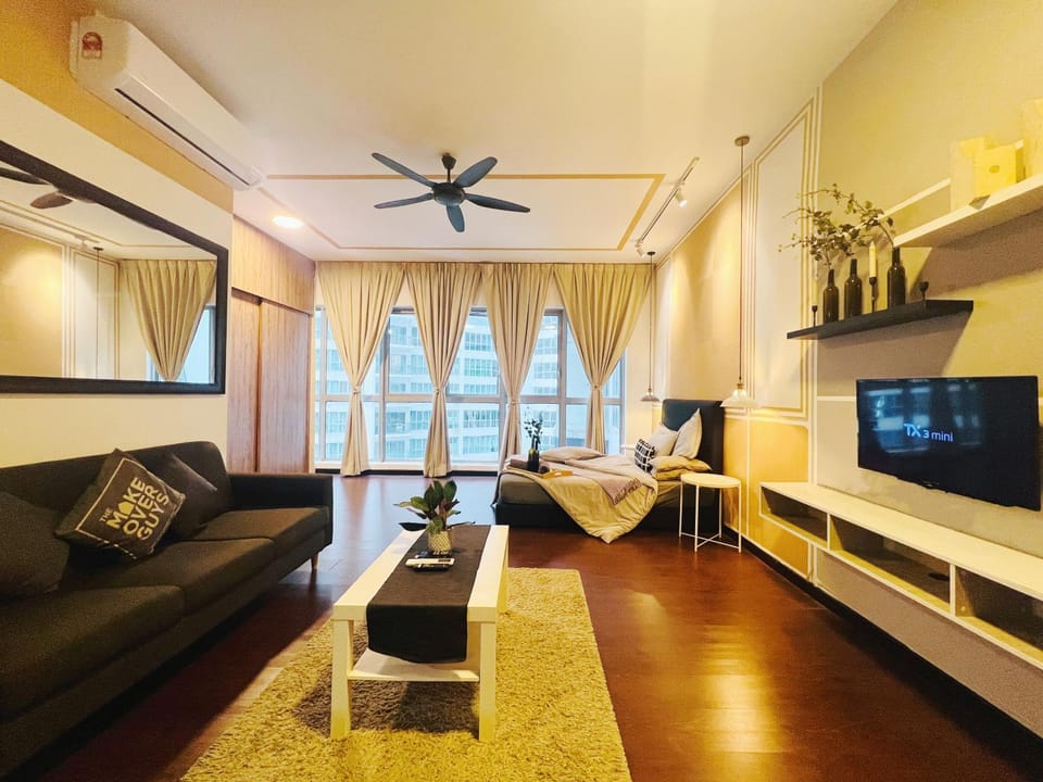 Living room, Seating area, fireplace