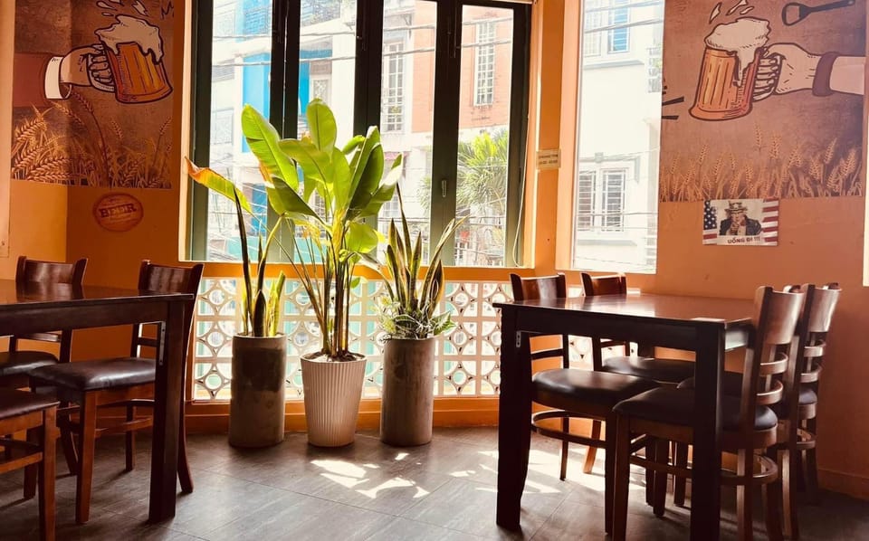 Restaurant/places to eat