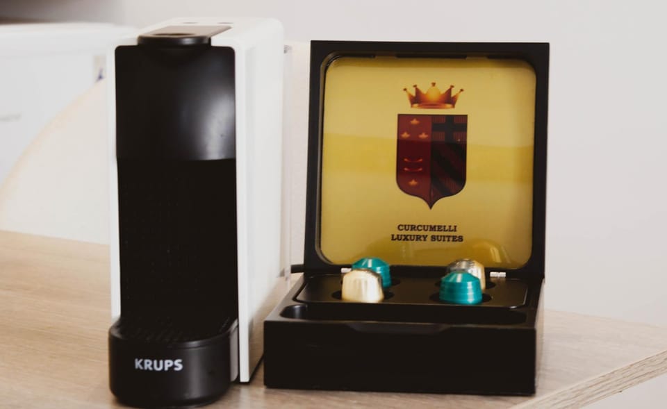 Coffee/tea facilities, Logo/Certificate/Sign