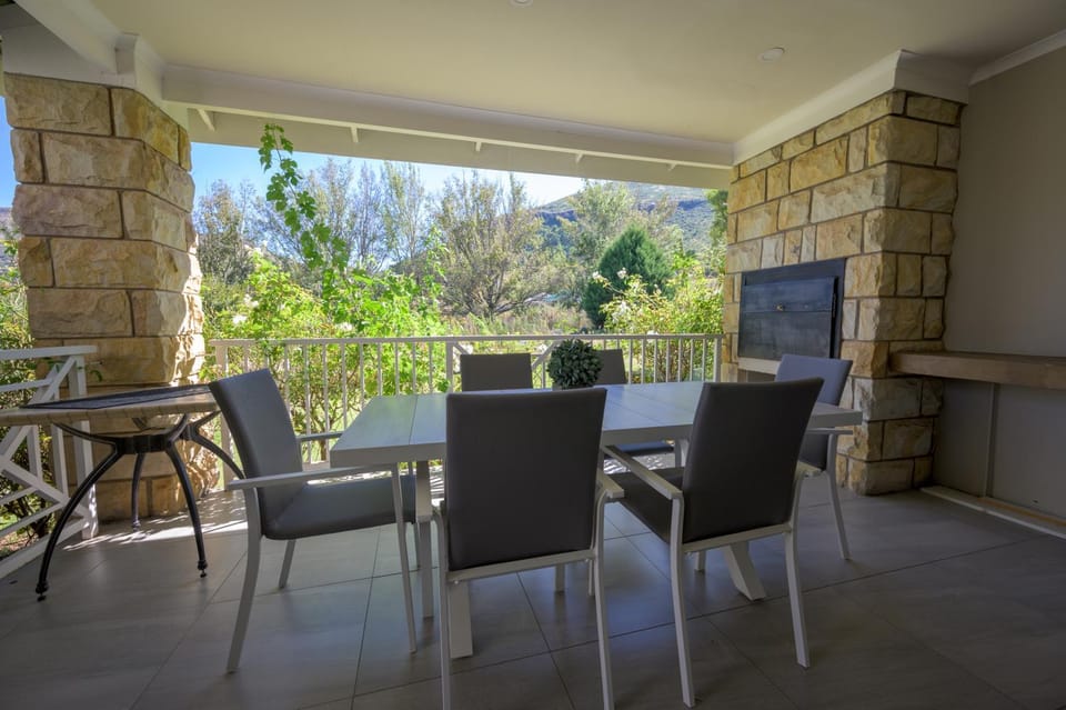 Patio, Day, View (from property/room), Balcony/Terrace, Seating area, Dining area