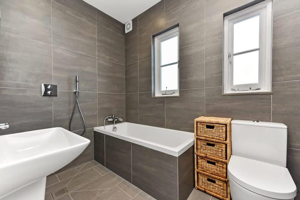 Beautiful Family Victorian Home House in London Borough of Southwark