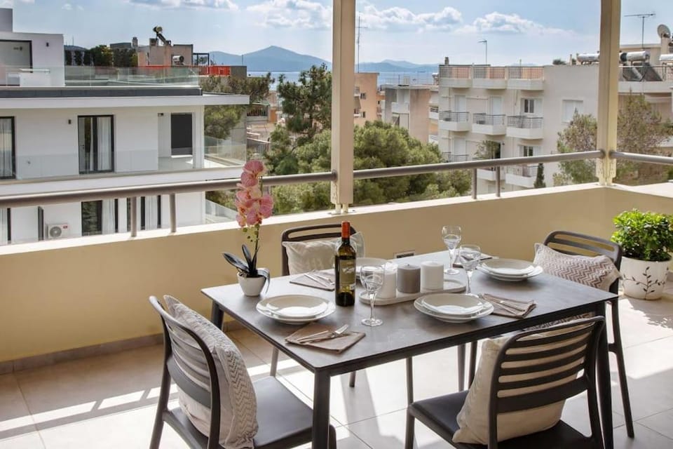 Day, Natural landscape, View (from property/room), Balcony/Terrace, Mountain view