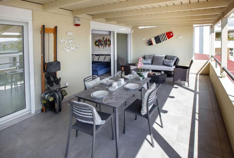 Patio, Balcony/Terrace