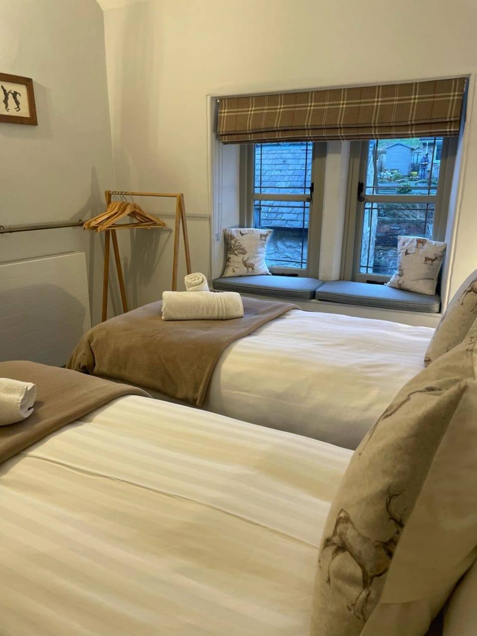 Enchanting Cottage for 4- Witchnest in Derbyshire, with EV point House in Amber Valley