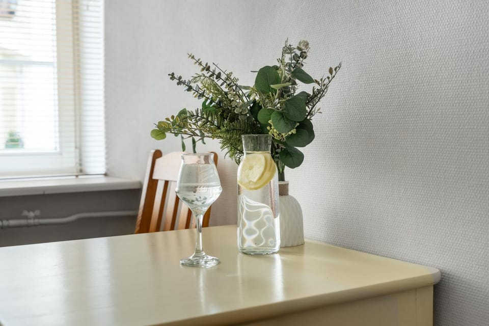 Kitchen or kitchenette, Decorative detail, Decorative detail, furniture, furniture, kitchen, kitchen