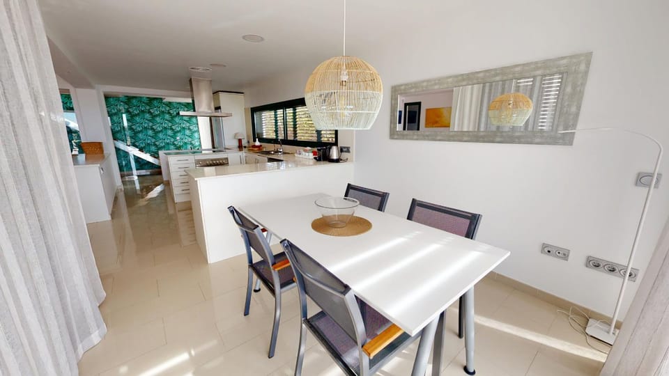 Villa Lili Villa in Baix Ebre