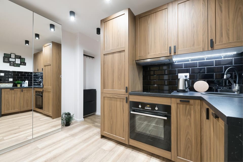 Kitchen or kitchenette, stove