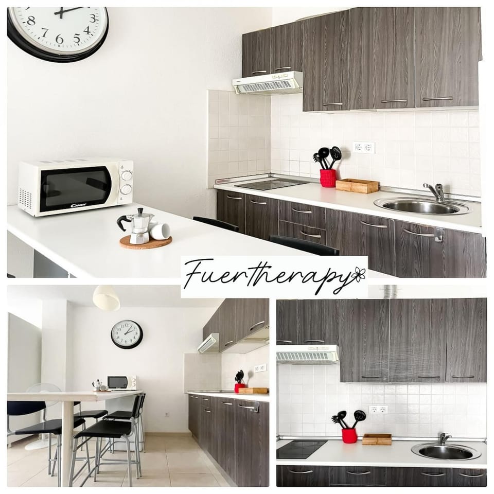 Kitchen or kitchenette, Dining area, stove