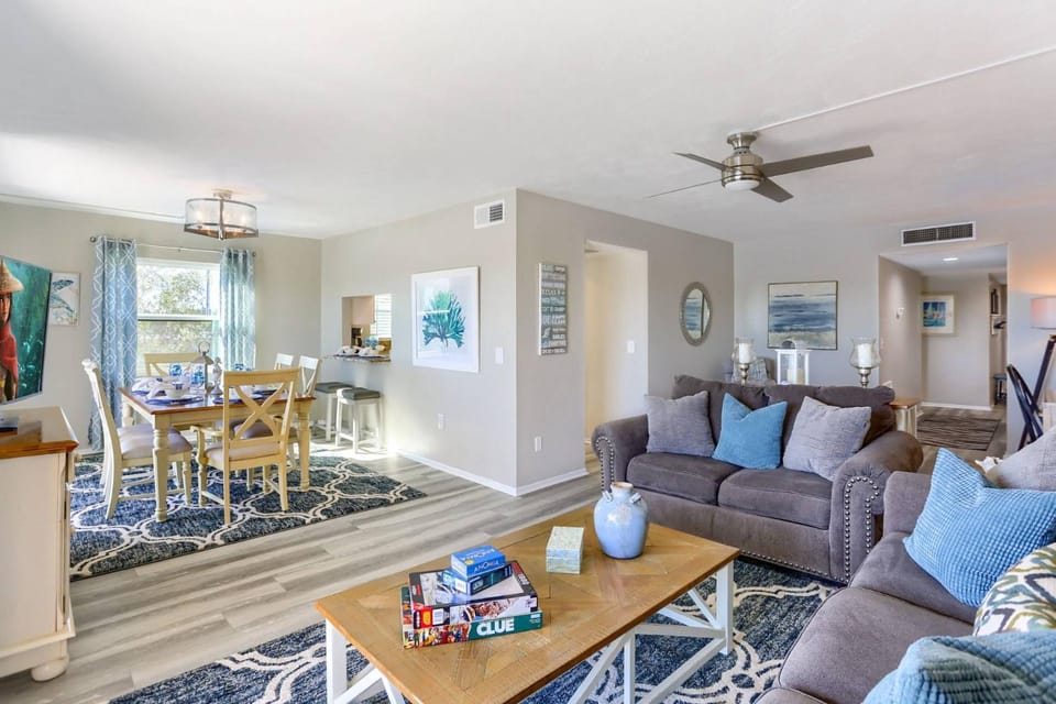317 Bayshores Yacht Tennis Club House in Indian Shores