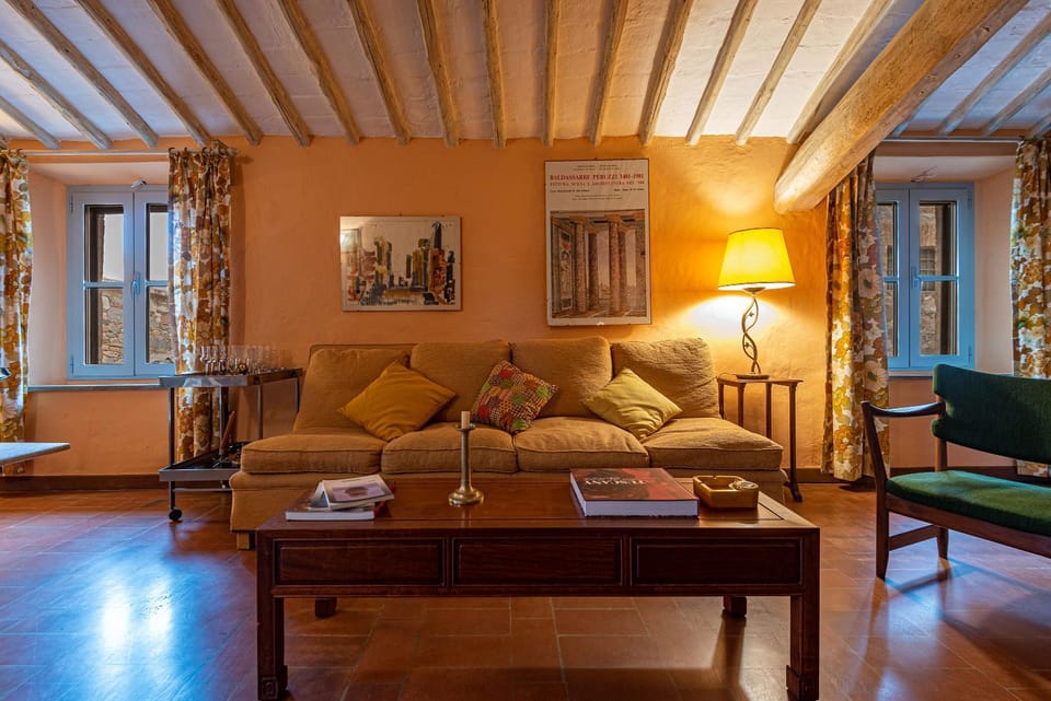 Communal lounge/ TV room, Living room, Internal: Not applicable to any particular room
