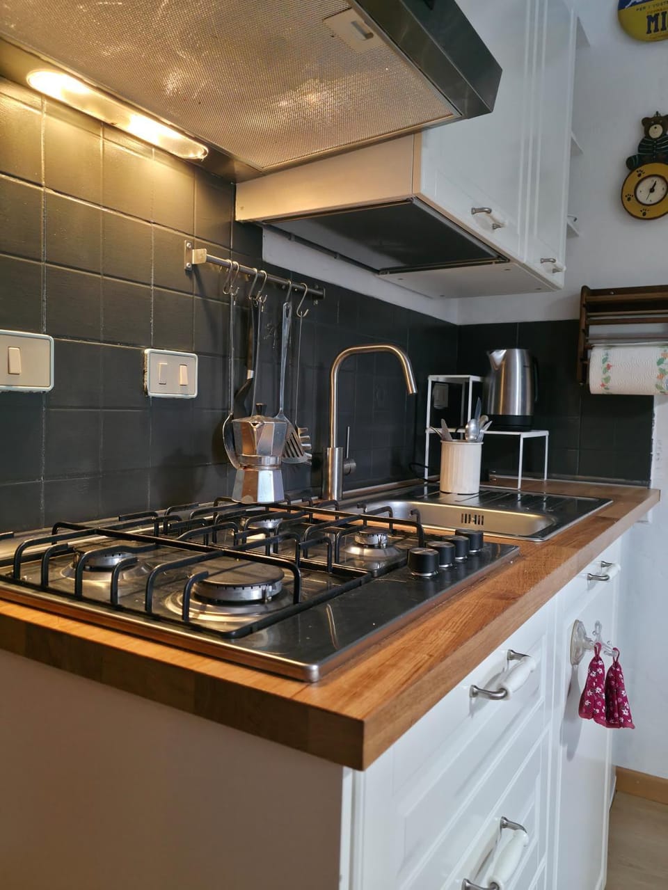 Kitchen or kitchenette, stove