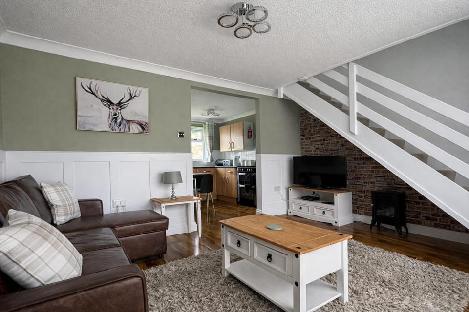 8 Berth Chalet To Hire In Hemsby Near Hemsby Beach Ref 18117B Chalet in Hemsby