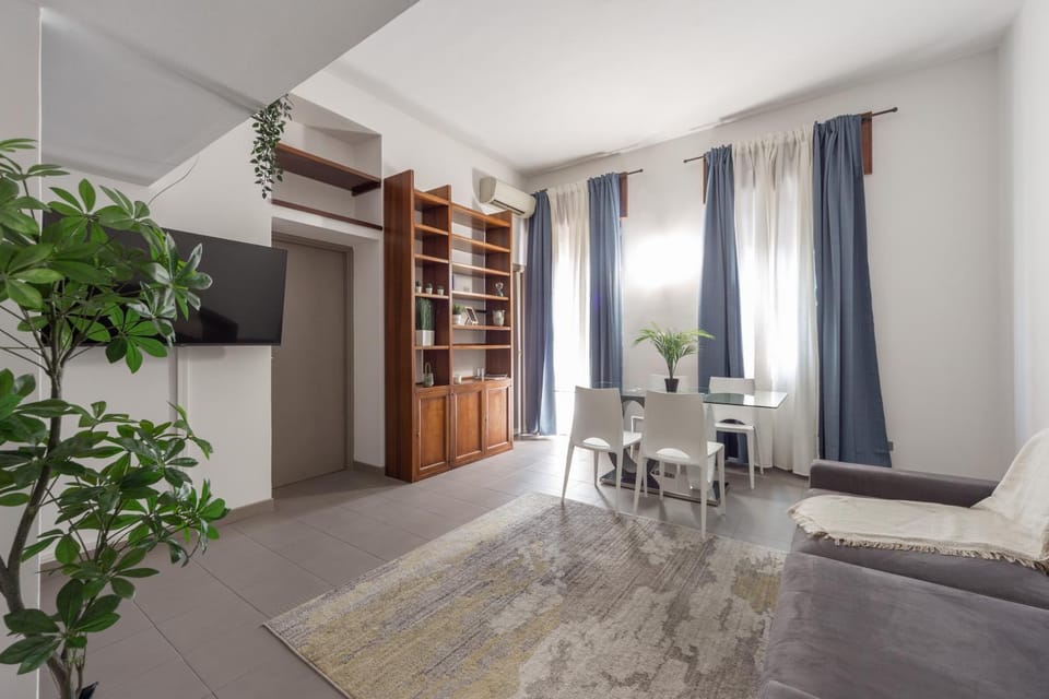 Library, TV and multimedia, Living room