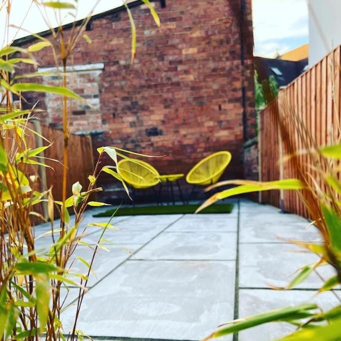 Garden, Garden view