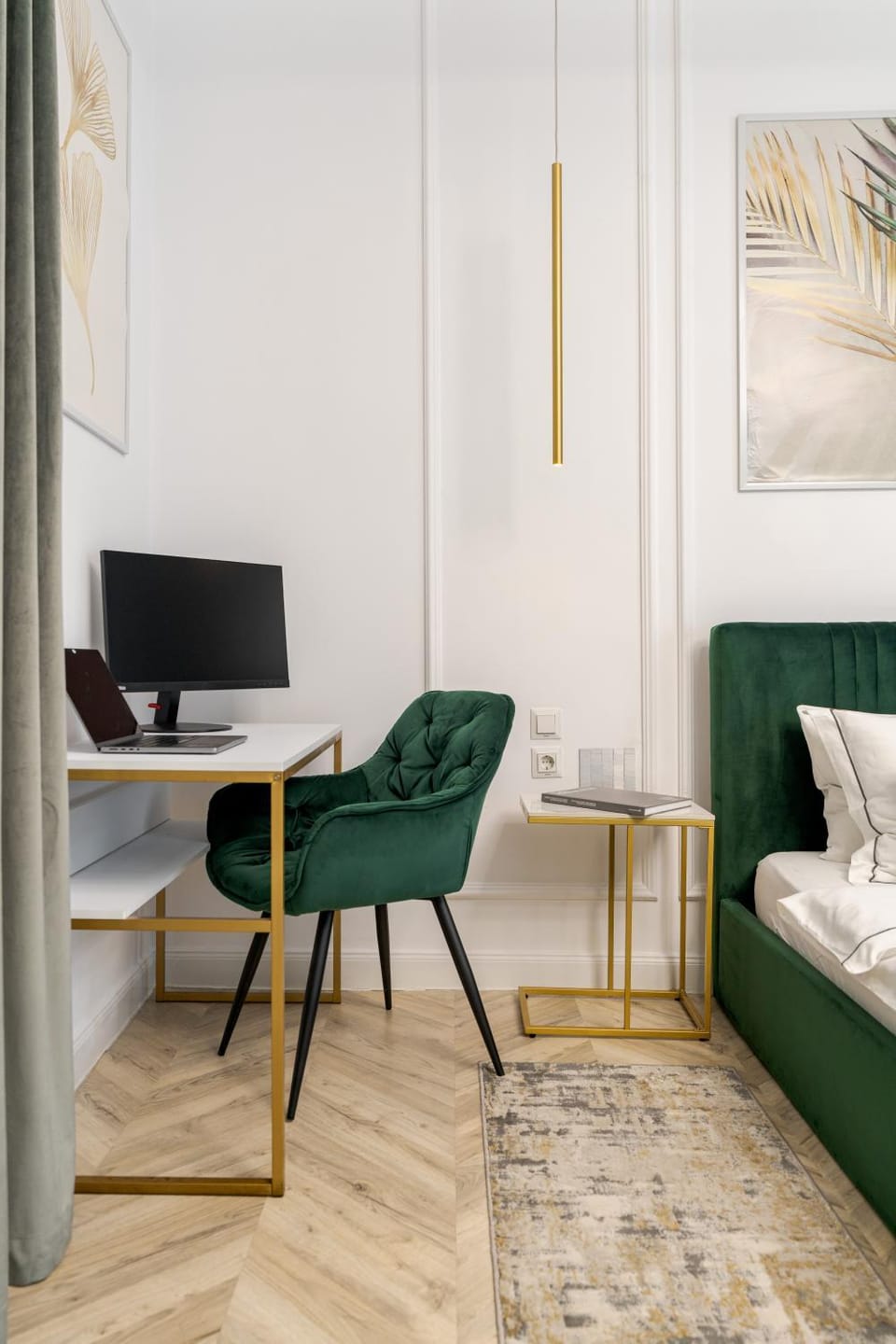 Bed, Bedroom