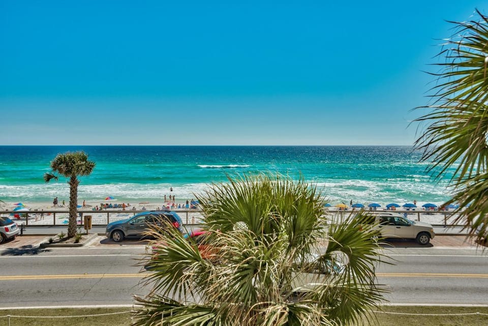 Majestic Sun A208 House in Miramar Beach